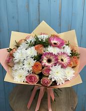 Букет цветов из:  Розы, Герберы и Хризантемы #REPLACE_PRED# Макарово
