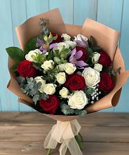 Букет цветов из:  Розы и Альстромерии #REPLACE_PRED# Макарово