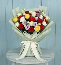 Букет цветов из:  Розы в Макарово
