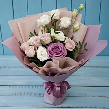 Букет цветов из:  Розы и Лизиантусы #REPLACE_PRED# Макарово