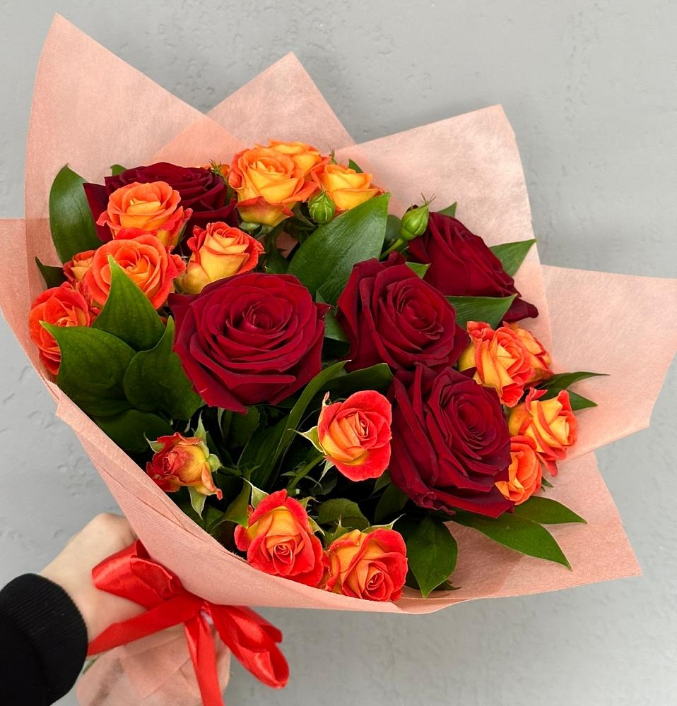 Букет Любовь и восторг в Макарово