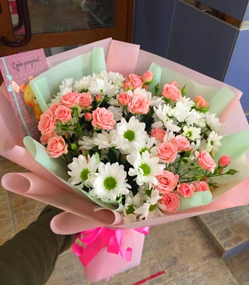 Букет цветов из: Розы и Хризантемы в Макарово