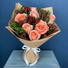 Букет цветов из:  Розы и Альстромерии #REPLACE_PRED# Макарово