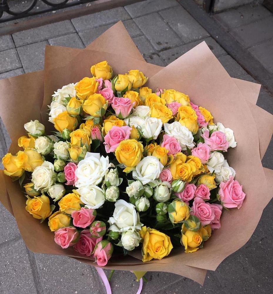 Букет цветов из: Розы в Макарово