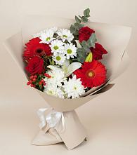 Букет цветов из:  Розы, Хризантемы, Герберы и Лилии в Макарово