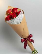 Букет цветов из:  Розы в Макарово