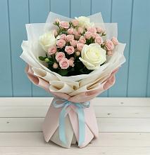 Букет цветов из:  Розы #REPLACE_PRED# Макарово