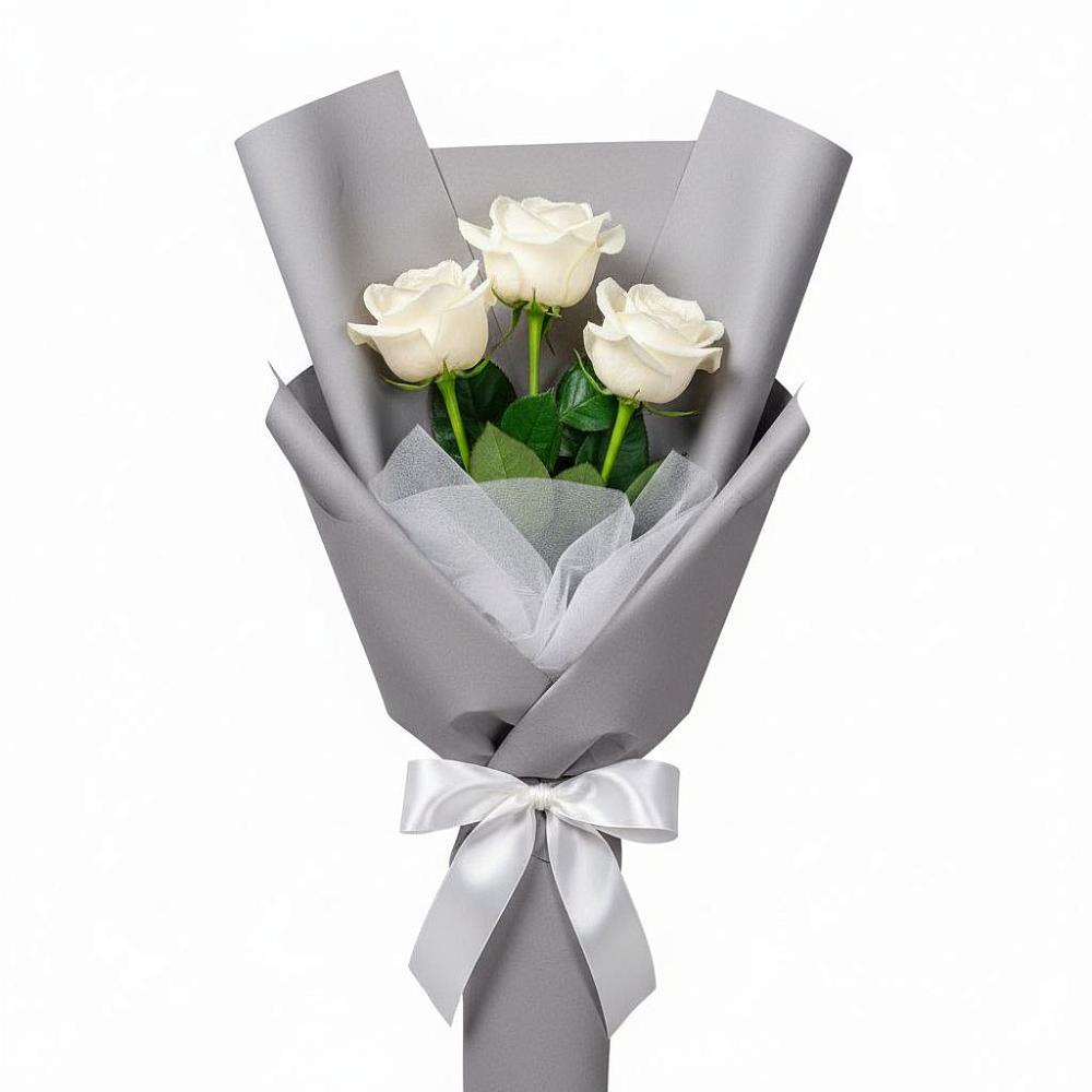 Букет 3 белые розы в Макарово