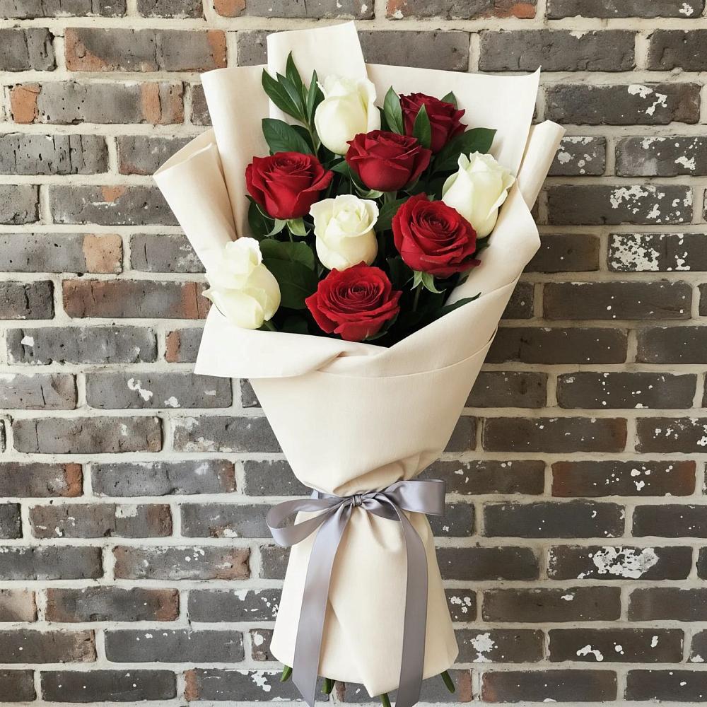 Букет цветов из: Розы в Макарово