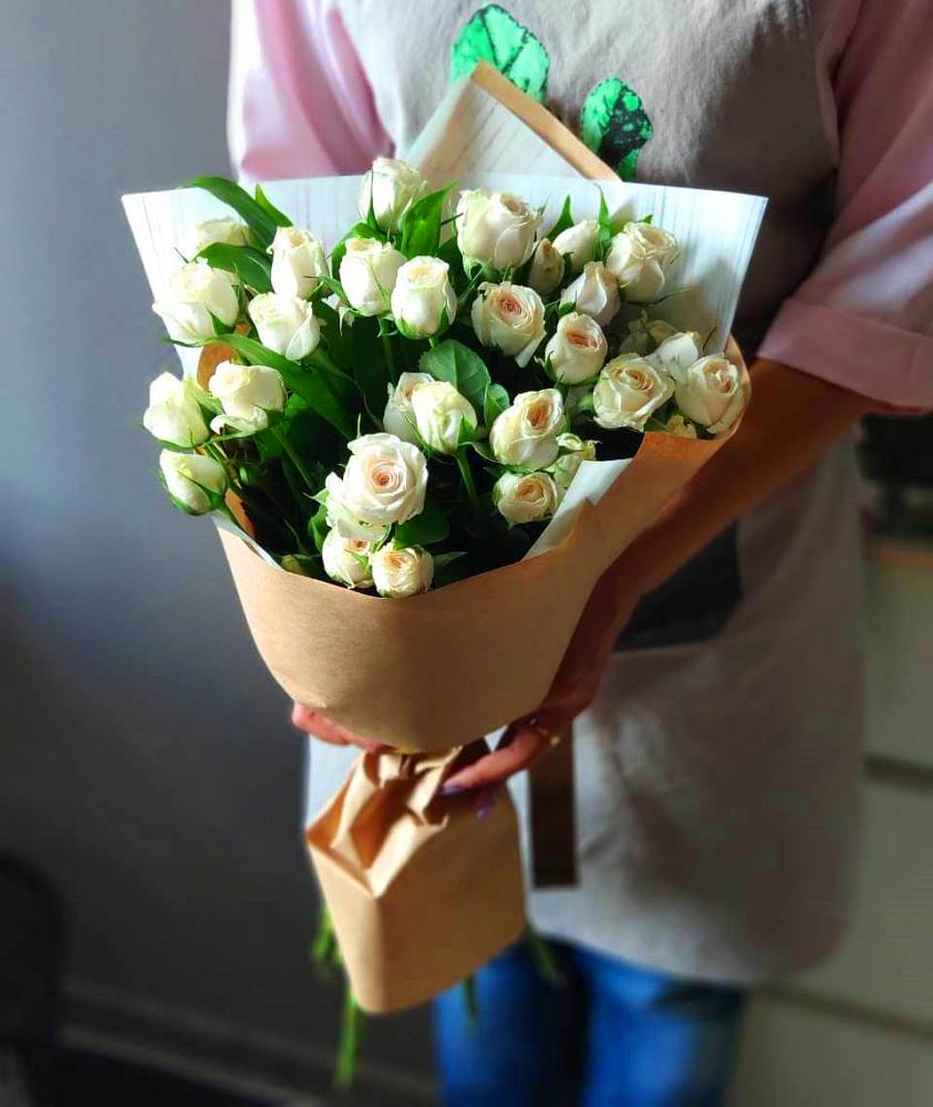 Букет цветов из: Розы в Макарово