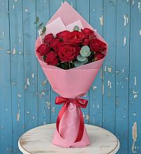 Букет цветов из:  Розы в Макарово