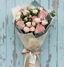 Букет цветов из:  Розы в Макарово