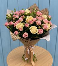 Букет цветов из:  Розы в Макарово