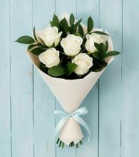 Букет цветов из:  Розы в Макарово