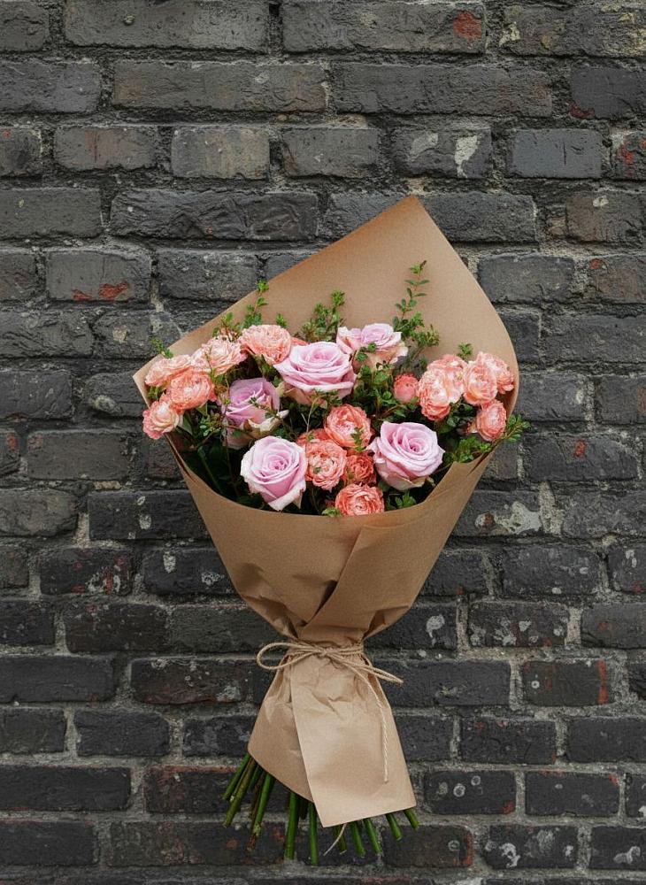 Букет цветов из: Розы в Макарово