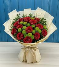 Букет цветов из:  Розы и Хризантемы в Макарово