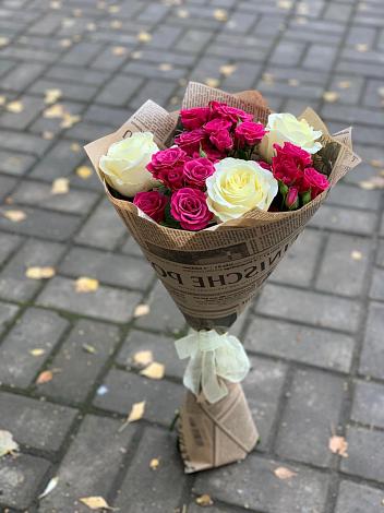 Букет цветов из: Розы в Макарово