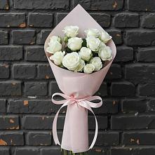 Букет цветов из:  Розы #REPLACE_PRED# Макарово