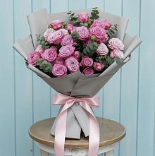 Букет цветов из:  Розы #REPLACE_PRED# Макарово